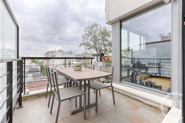 Appartement à vendre - 5 pièces - 113.0 m2 - PARIS - 75016 - ILE-DE-FRANCE - Century 21 Via Conseil 16Ème