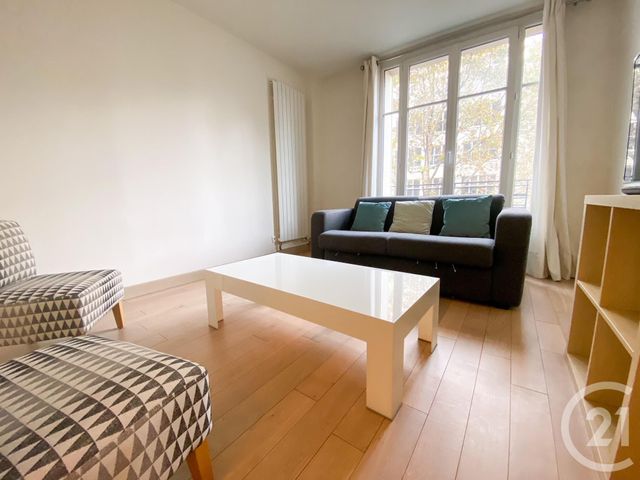 Appartement T2 à louer - 2 pièces - 42.94 m2 - PARIS - 75016 - ILE-DE-FRANCE - Century 21 Via Conseil 16Ème