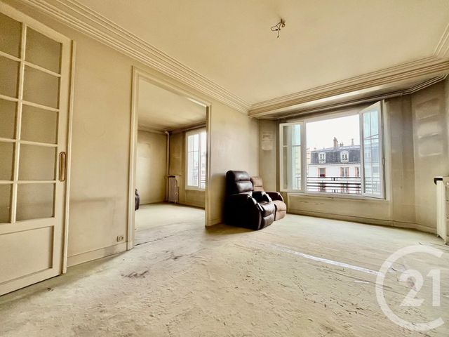 Appartement à vendre - 4 pièces - 89.0 m2 - PARIS - 75016 - ILE-DE-FRANCE - Century 21 Via Conseil 16Ème